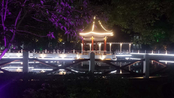 点击浏览下一页